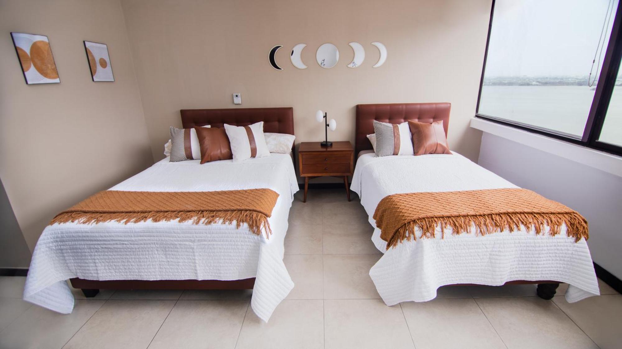 Puerto Santa Ana Luxury Suites Guayaquil Bagian luar foto